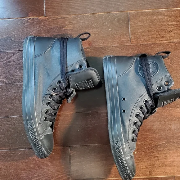 Converses All Stars - Picture 2 of 7